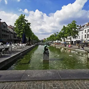 Apartamento Exclusive Two-level With Private Terrace On The Canal, Bruxelas